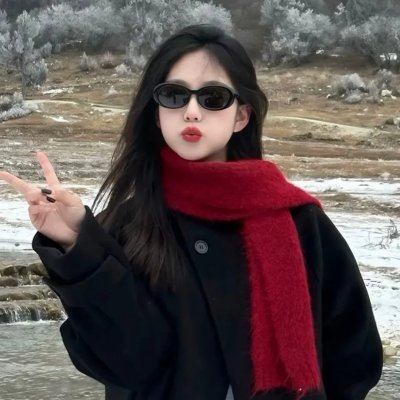 沸腾的群山 海报